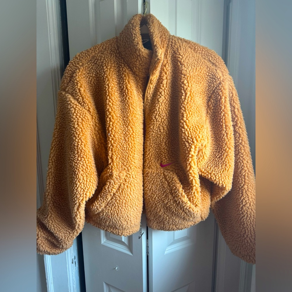 Nike teddy coat
